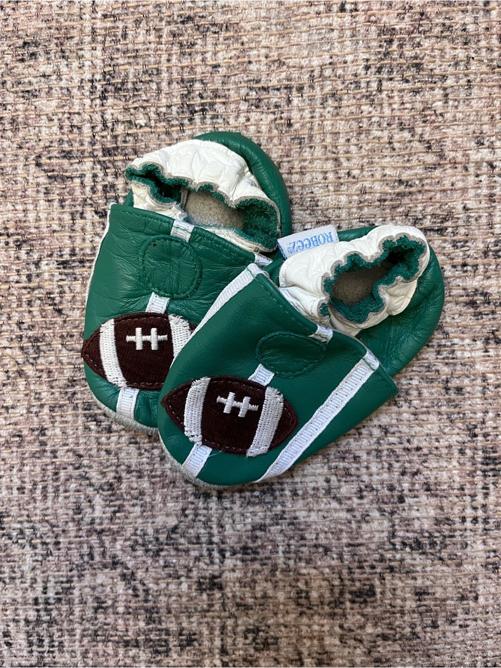 Vintage Robeez Green and White Leather Football Baby Moccasins Shoes 6-12M